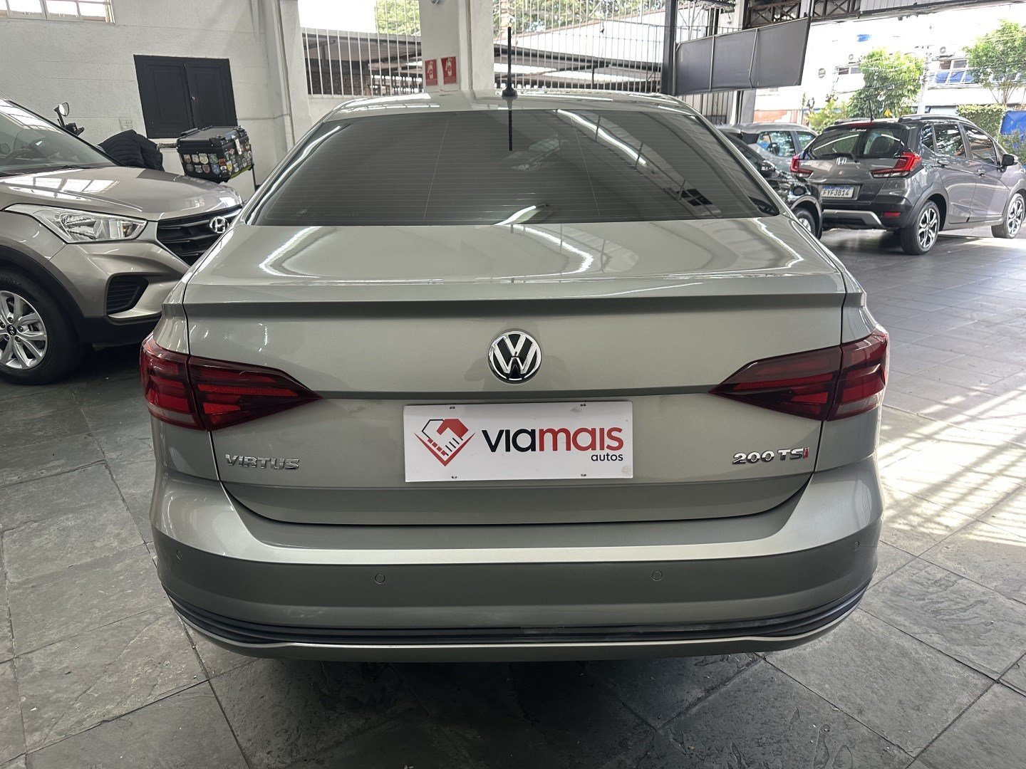 VOLKSWAGEN VIRTUS 1.0 200 TSI COMFORTLINE AUTOMÁTICO