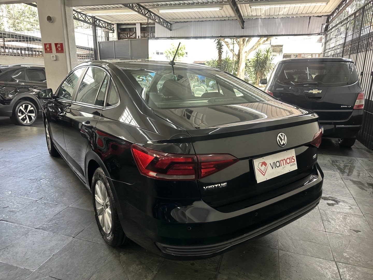 VOLKSWAGEN VIRTUS 1.6 MSI TOTAL FLEX AUTOMÁTICO