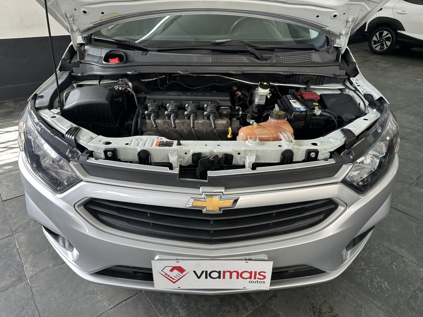 CHEVROLET ONIX 1.4 MPFI ADVANTAGE 8V FLEX 4P AUTOMÁTICO
