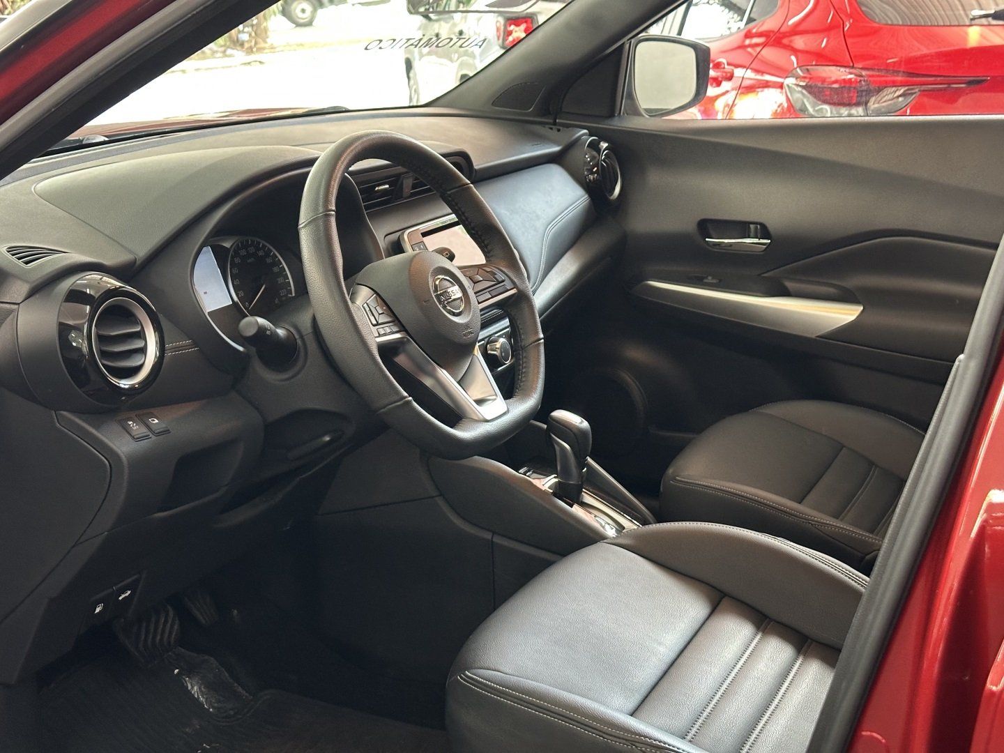 NISSAN KICKS 1.6 16V FLEXSTART SV 4P XTRONIC