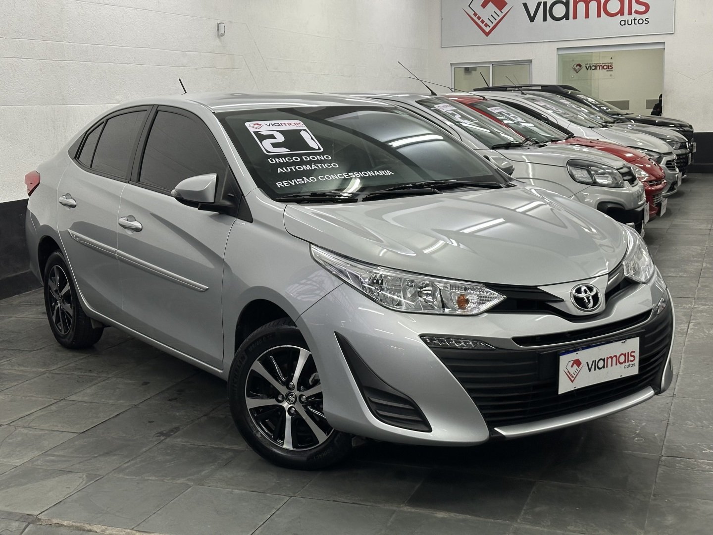 TOYOTA YARIS 1.5 16V FLEX SEDAN XL LIVE MULTIDRIVE