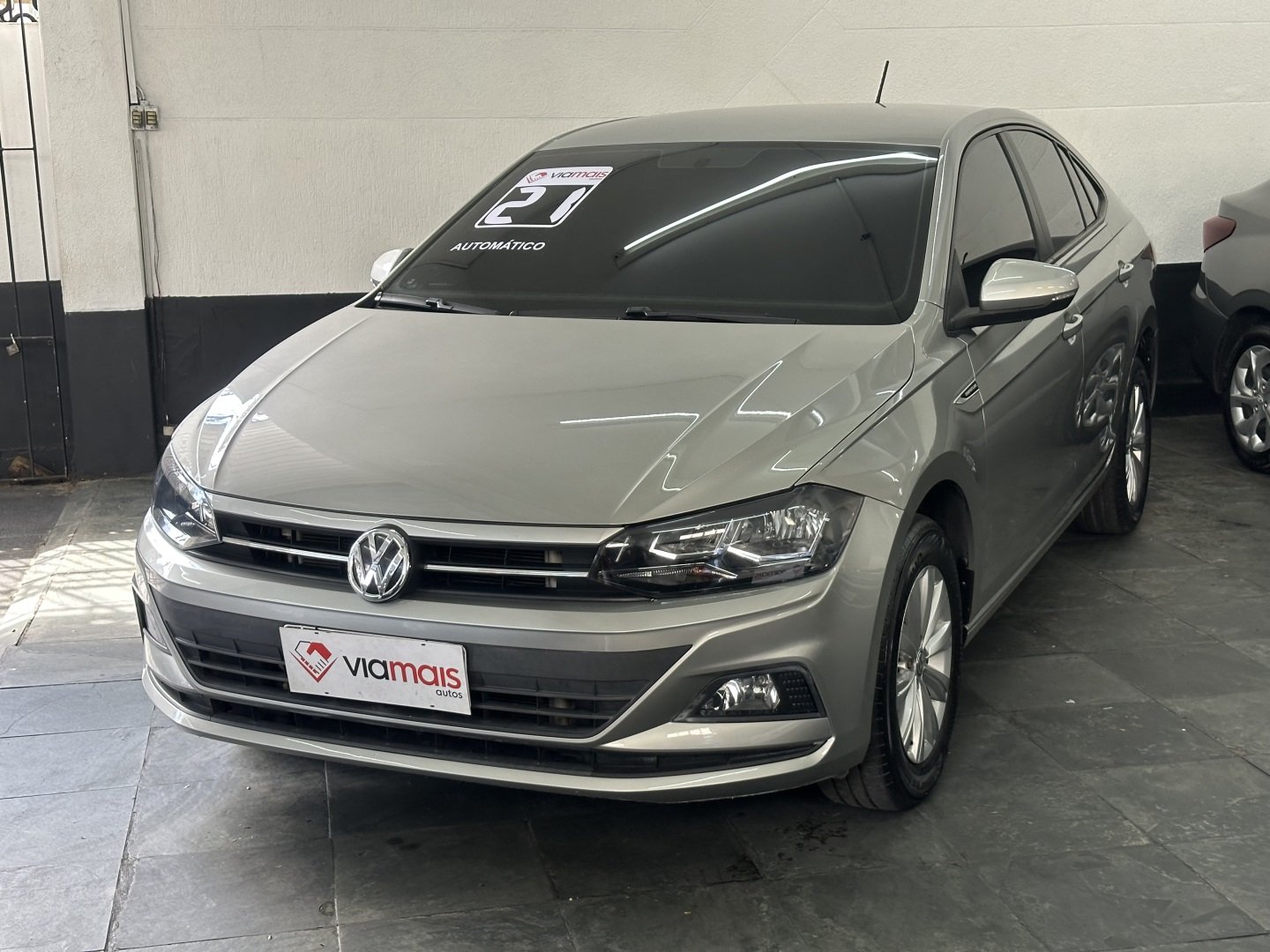 VOLKSWAGEN VIRTUS 1.0 200 TSI COMFORTLINE AUTOMÁTICO