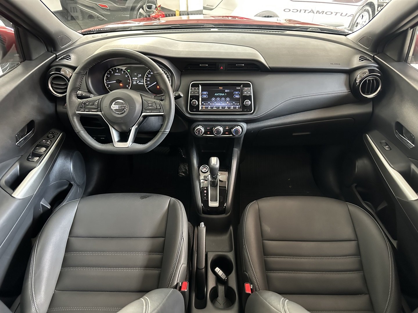 NISSAN KICKS 1.6 16V FLEXSTART SV 4P XTRONIC