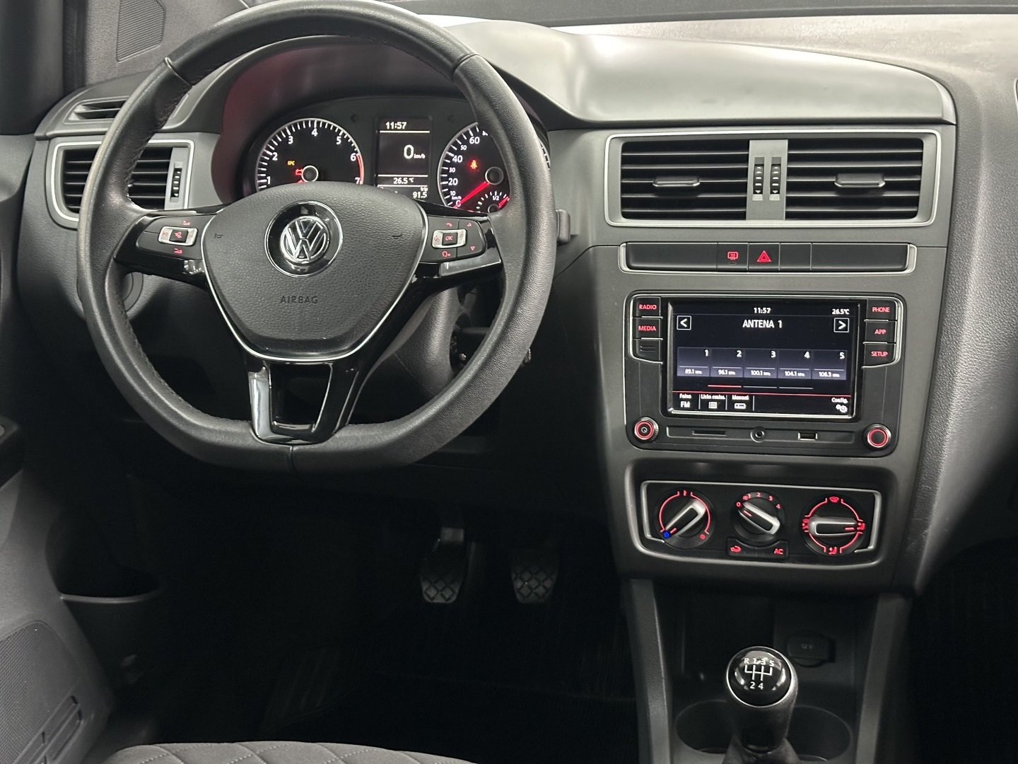 VOLKSWAGEN FOX 1.6 MSI TOTAL FLEX XTREME 4P MANUAL