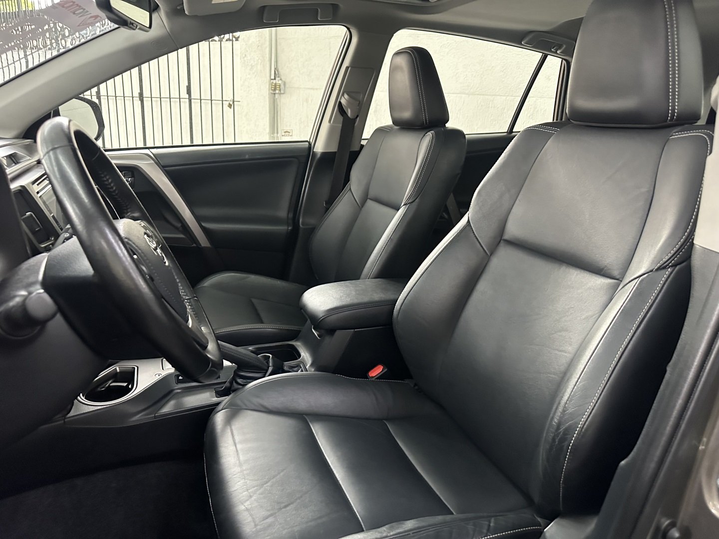 TOYOTA RAV4 2.0 TOP 4X2 16V GASOLINA 4P AUTOMÁTICO