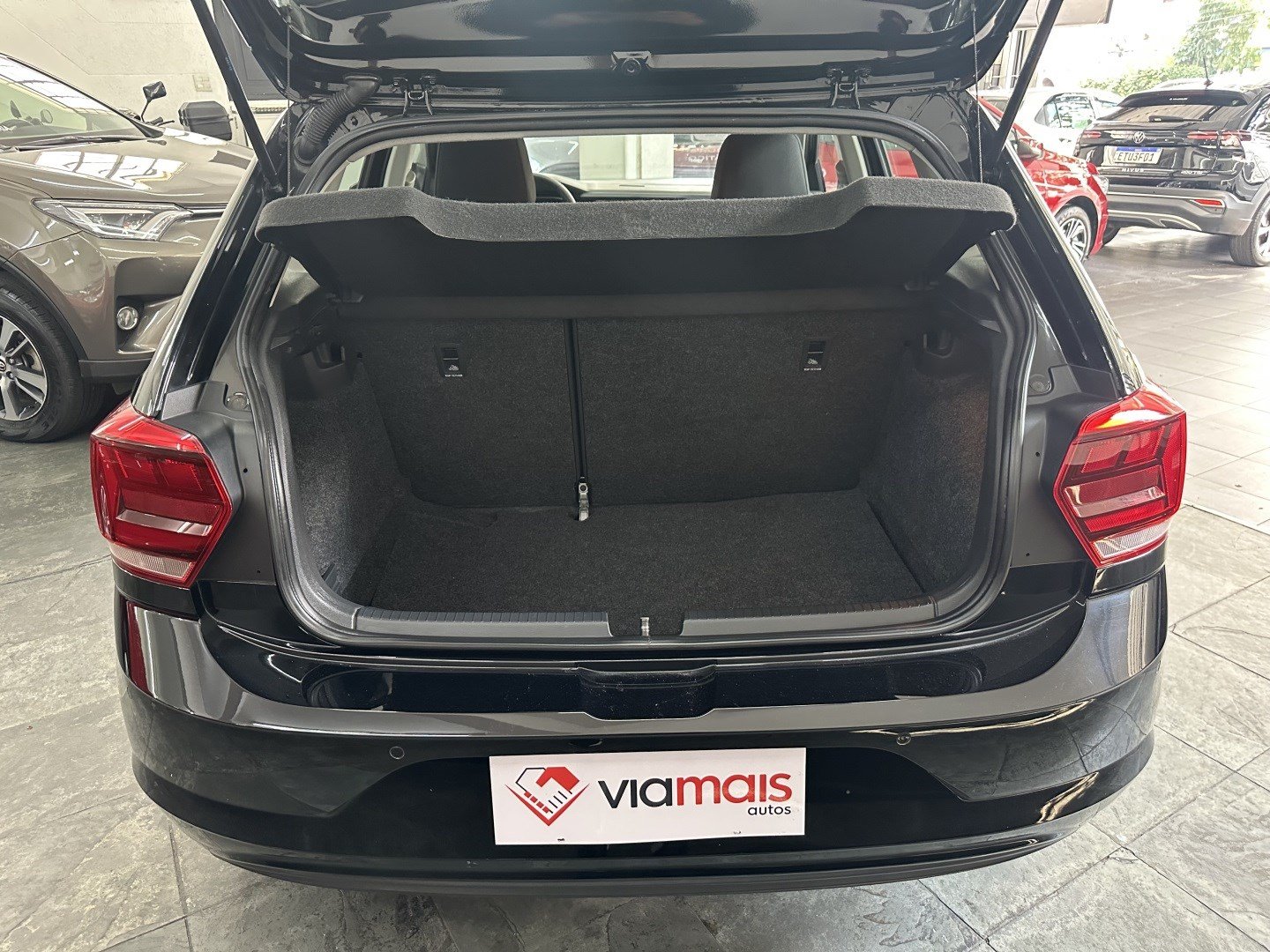 VOLKSWAGEN POLO 1.0 200 TSI COMFORTLINE AUTOMÁTICO