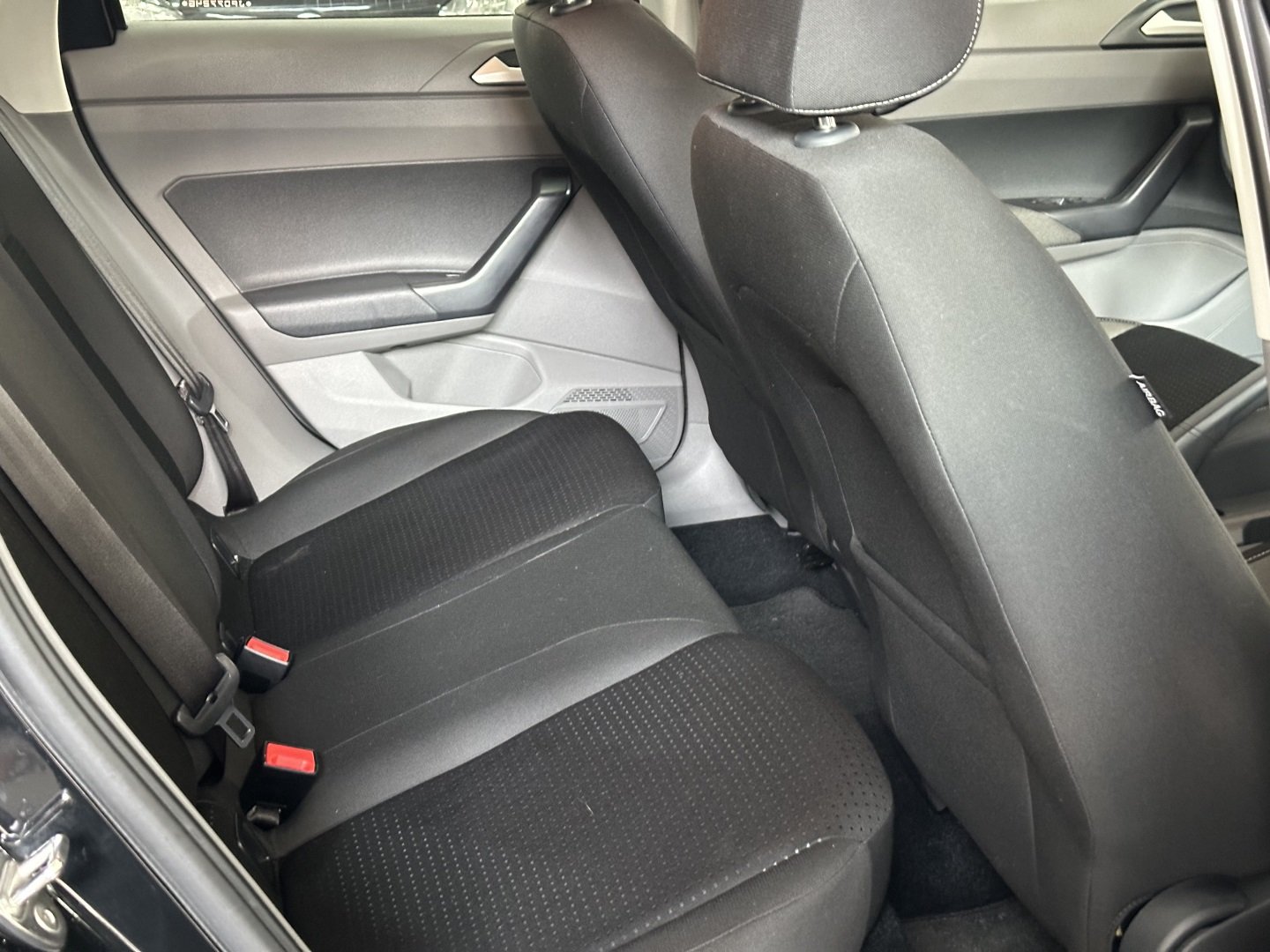 VOLKSWAGEN POLO 1.0 200 TSI COMFORTLINE AUTOMÁTICO