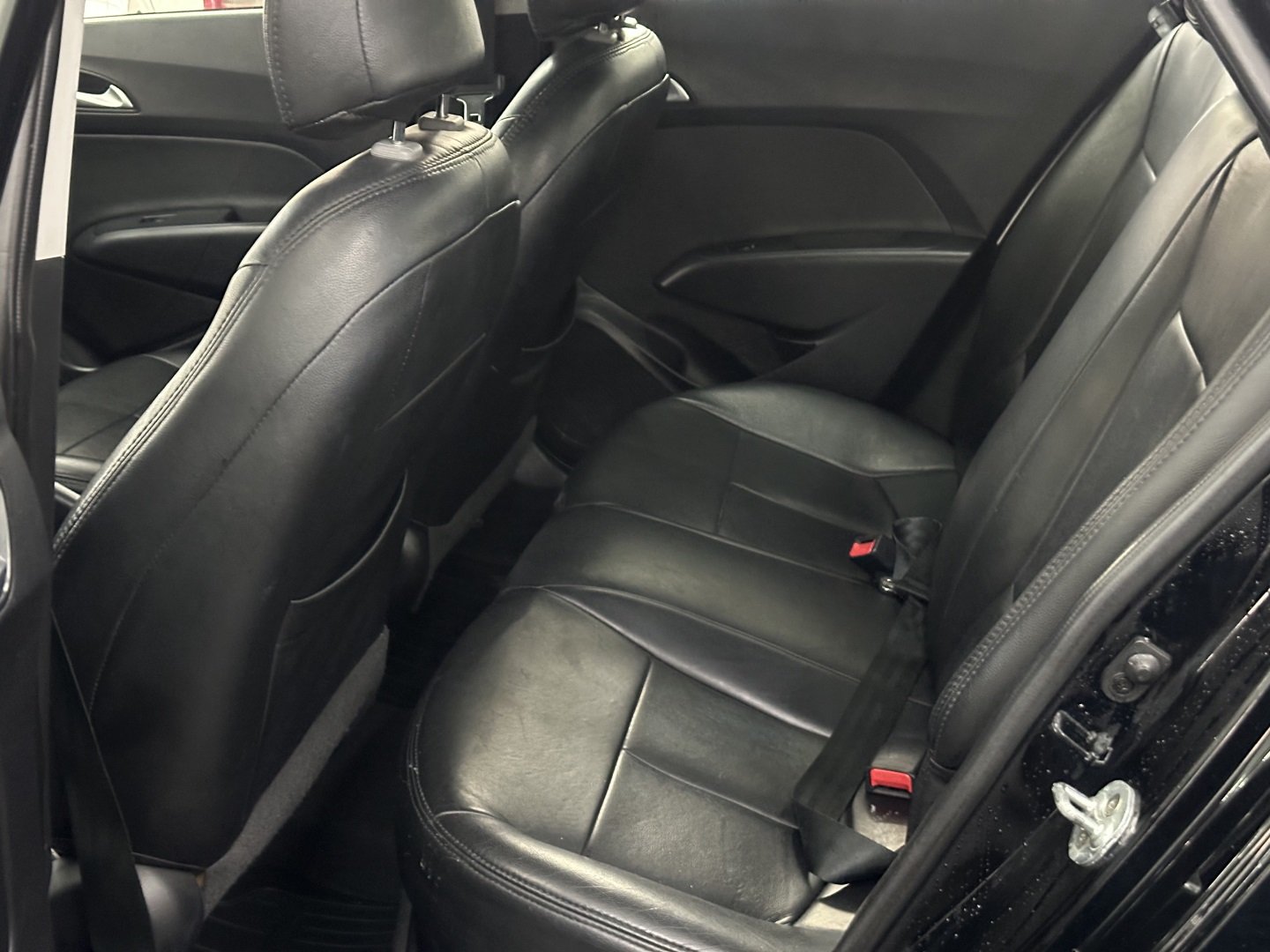 HYUNDAI HB20S 1.6 COMFORT PLUS 16V FLEX 4P AUTOMÁTICO