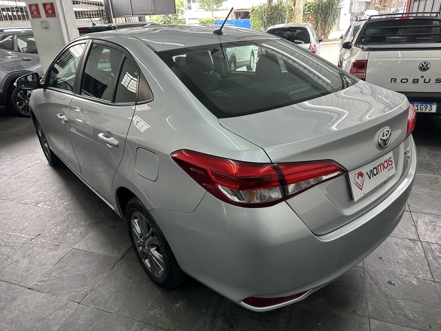 TOYOTA YARIS 1.5 16V FLEX SEDAN XL PLUS CONNECT MULTIDRIVE