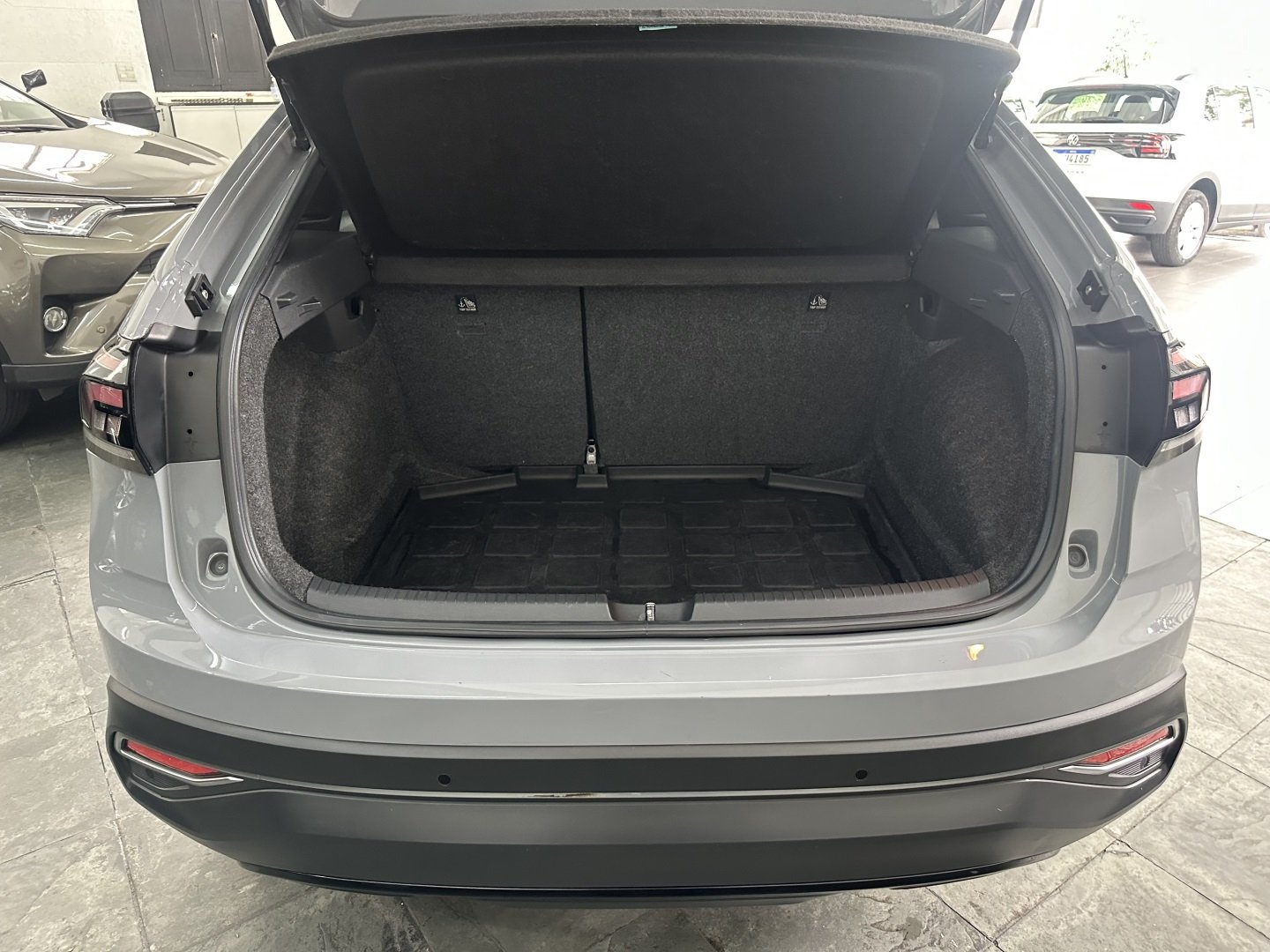 VOLKSWAGEN NIVUS 1.0 200 TSI TOTAL FLEX HIGHLINE AUTOMÁTICO