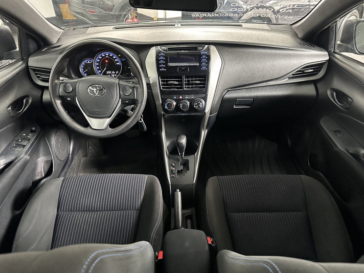 TOYOTA YARIS 1.3 16V FLEX XL LIVE MULTIDRIVE