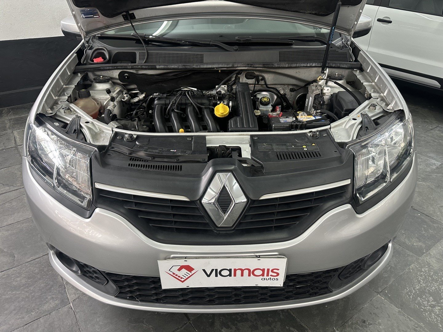 RENAULT SANDERO 1.0 EXPRESSION 16V FLEX 4P MANUAL