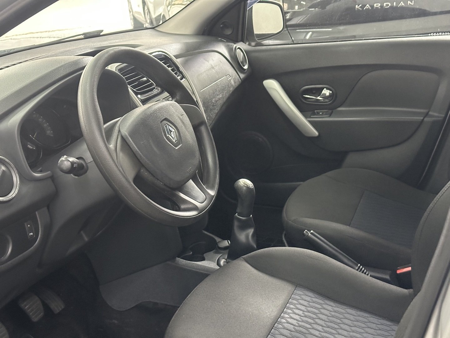 RENAULT SANDERO 1.0 EXPRESSION 16V FLEX 4P MANUAL