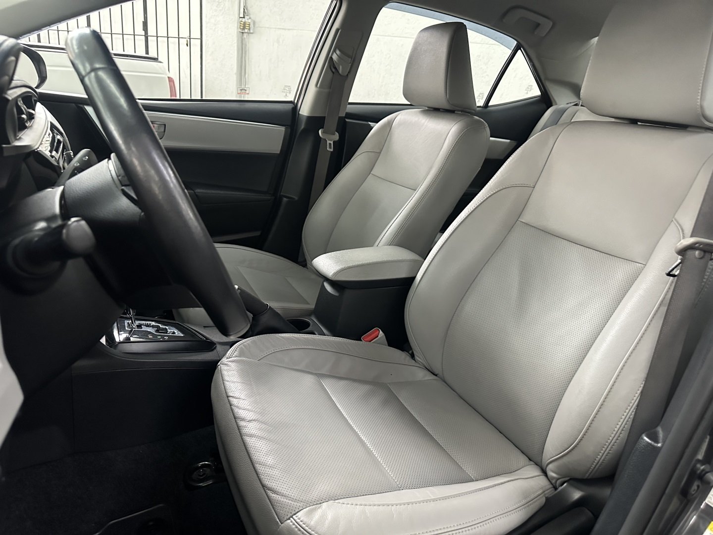 TOYOTA COROLLA 1.8 GLI 16V FLEX 4P AUTOMÁTICO
